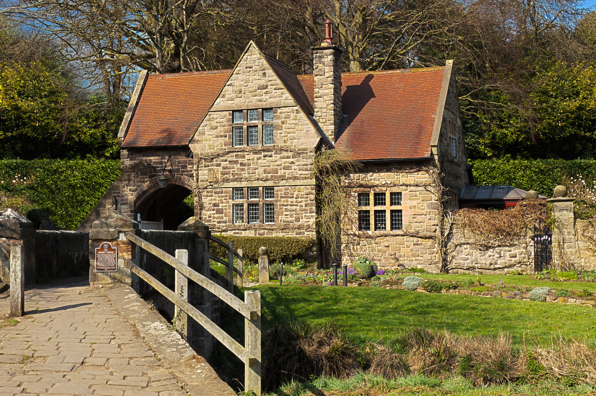 old-english-house