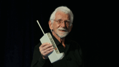 İlk mobil telefonu kim yaratdı?